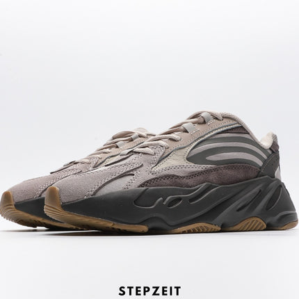 Yeezy Boost 700 V2