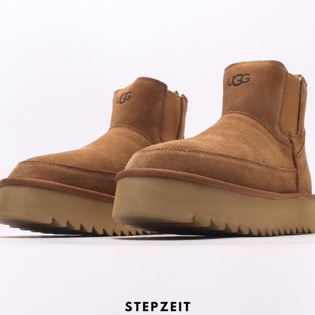 UGG-5877