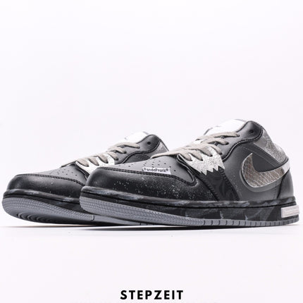 Air Jordan 1 Low GS”Light Smoke GreyBlack“