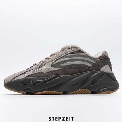 Yeezy Boost 700 V2