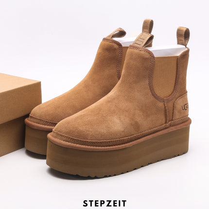 UGG-5877